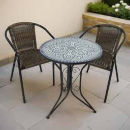 Summer Terrace Atlanta Round Bistro Table with 2 Springdale Chairs - thumbnail 2