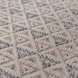 Geo Diamond Woven Washable Rug - thumbnail 2