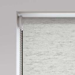 Delphi Made to Measure Daylight Roller Blind - thumbnail 4