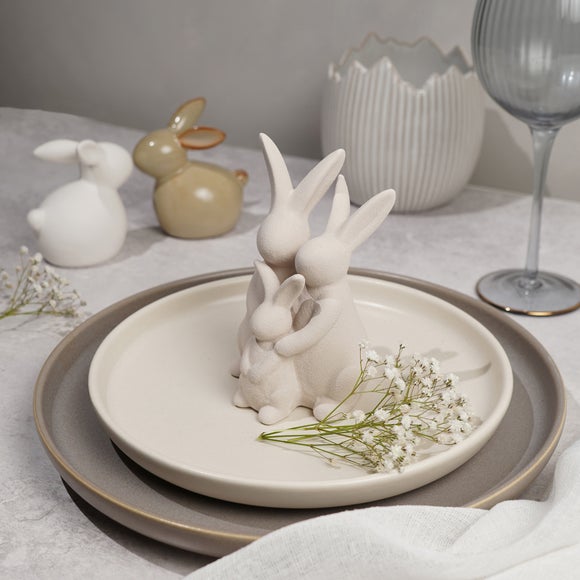 Eggs-traordinary Gift Co. Family of Bunnies Ceramic Ornament - image 1