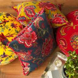 Paoletti Malisa Floral Velvet Cushion - thumbnail 3
