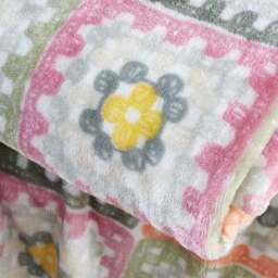 Catherine Lansfield Crochet Print Fleece Throw Blanket 130cm x 170cm - thumbnail 4
