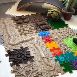 Muffik Snake Orthopaedic Sensory Play Mat Set of 6 - thumbnail 3