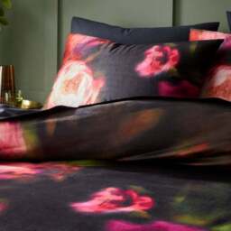 Blurred Floral Velour Duvet Cover & Pillowcase Set - thumbnail 2