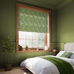 William Morris Willow Bough Daylight Made to Measure Roller Blind - thumbnail 3
