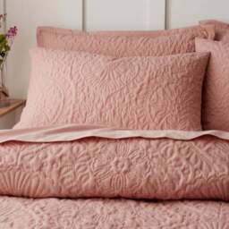 Hani Pinsonic Quilted Duvet Cover & Pillowcase Set - thumbnail 3