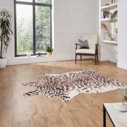 Faux Leopard Print Rug - thumbnail 1