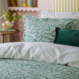 Wylder Nature Brianna 100% Cotton Duvet Cover and Pillowcase Set - thumbnail 2