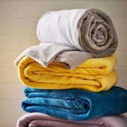 Seriously Soft 220cm x 220cm Throw Blanket - thumbnail 6