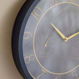 Barometer Indoor Outdoor Round Wall Clock - thumbnail 2
