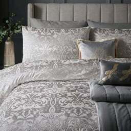 Laurence Llewelyn-Bowen Firenza Duvet Cover and Pillowcase Set - thumbnail 2