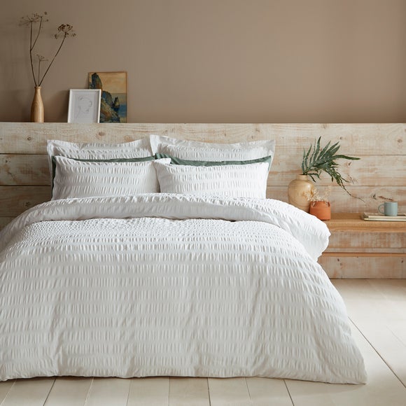 Aria Seersucker 100% Cotton Duvet Cover & Pillowcase Set - image 1
