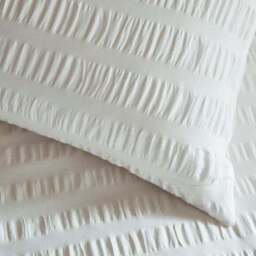 Aria Seersucker 100% Cotton Duvet Cover & Pillowcase Set - thumbnail 6