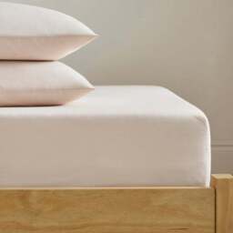 Soft Cotton Plain Fitted Sheet - thumbnail 3