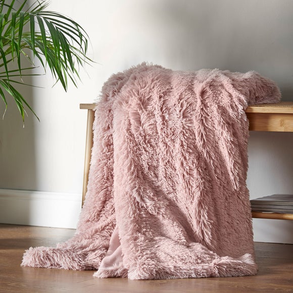 Cuddly Faux Fur Throw Blanket 150cm x 200cm - image 1