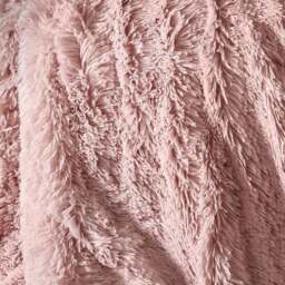 Cuddly Faux Fur Throw Blanket 150cm x 200cm - thumbnail 2