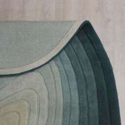 Puddle Ombre Wool Rug - thumbnail 3