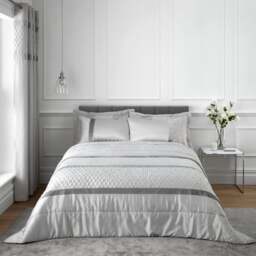 Catherine Lansfield Sequin Cluster Bedspread
