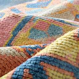 Jaya Premium Hand-Knotted Abstract Wool Rug - thumbnail 2