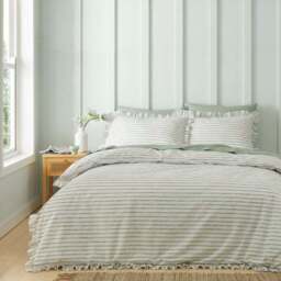 Laylah Frilled Stripe 100% Cotton Duvet Cover & Pillowcase Set - thumbnail 3
