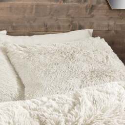 Catherine Lansfield Cuddly Faux Fur Duvet Cover & Pillowcase Set - thumbnail 2