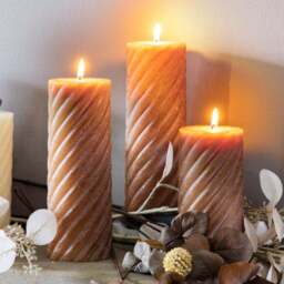 Cedar & Sage Set of 2 Vanilla Twist Pillar Candles - thumbnail 2