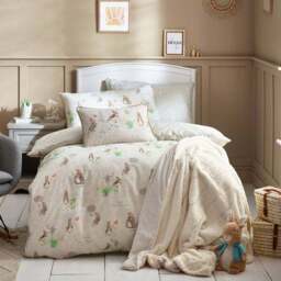 Peter Rabbit Classic Duvet Cover and Pillowcase Set - thumbnail 2