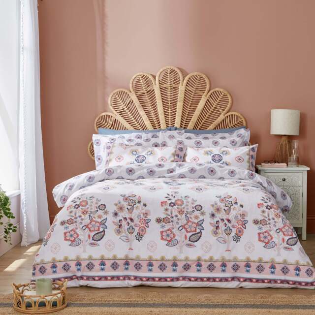 Tabitha Pink Duvet Cover & Pillowcase Set Pink
