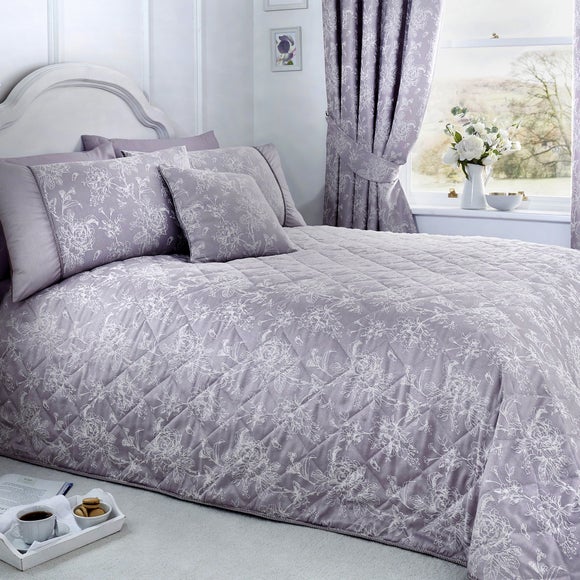 Woven Jasmine Bedspread 240x220cm - image 1