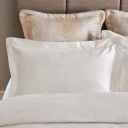 Dorma Egyptian Cotton Sateen 1000 Thread Count Cream Oxford Pillowcase