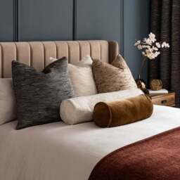 Hotel Fontaine Square Cushion - thumbnail 6