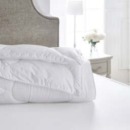 Dorma Dream Deluxe 4.5 Tog Summer Duvet - thumbnail 1