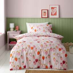 Strawberries Duvet Cover & Pillowcase Set - thumbnail 1