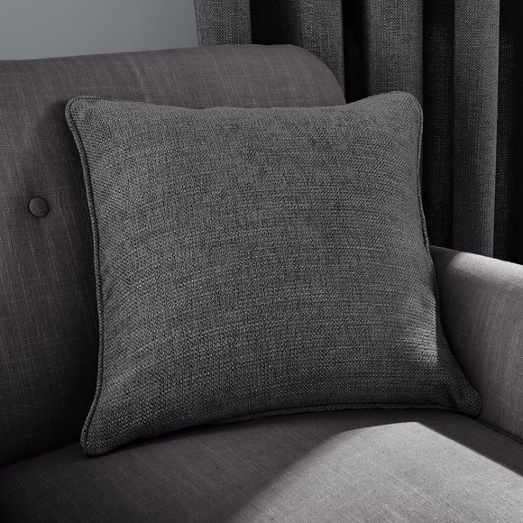 Wynter Cushion - image 1