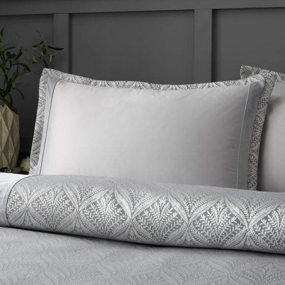 Roselyn Oxford Pillowcase - image 1
