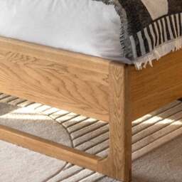 Cedar and Sage Avesta Wooden Bed - thumbnail 3