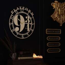 Harry Potter Platform 9 & 3 Quarters Wall Clock - thumbnail 1