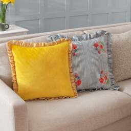 Wylder Martha Ruffle Square Cushion - thumbnail 6