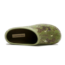 Backdoorshoes Women's Green Camo Garden Clogs - thumbnail 4