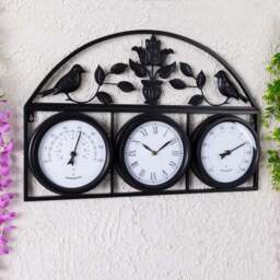 Charles Bentley Rutland Outdoor Triple Faced Wall Clock - thumbnail 2
