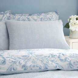 Ashleigh Damask 100% Cotton Duvet Cover & Pillowcase Set - thumbnail 4