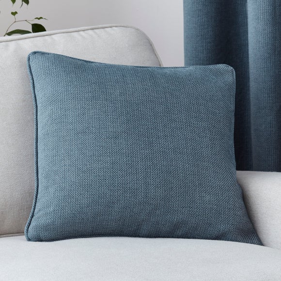 Wynter Cushion - image 1