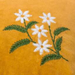 Furn. Daisy Frill Cotton Square Cushion - thumbnail 4
