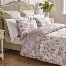 Dorma Archive Romeo 300 Thread Count 100% Cotton Duvet Cover & Pillowcase Set - thumbnail 4