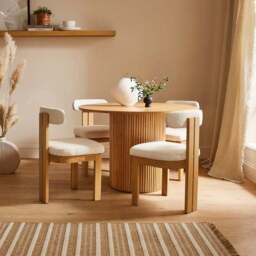 Lovato Dining Chair Stained Oak, Ivory Boucle - thumbnail 2