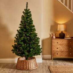 6ft Essentials Christmas Tree - thumbnail 2