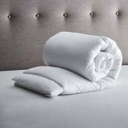 Fogarty Light & Cosy 7.5 Tog Duvet - thumbnail 3