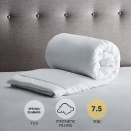 Fogarty Light & Cosy 7.5 Tog Duvet - thumbnail 1