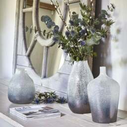 Verre Round Frosted Glass Vase - thumbnail 4