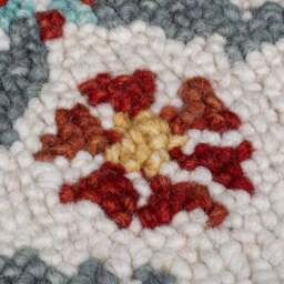 Iris Traditional Wool Rug - thumbnail 2